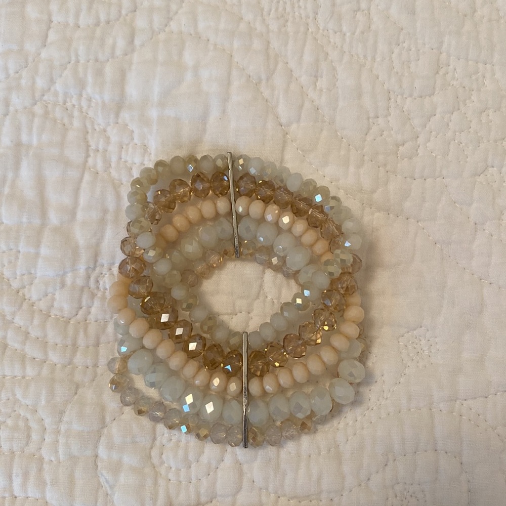 Two Beaded Bracelets - Picture 3 of 4